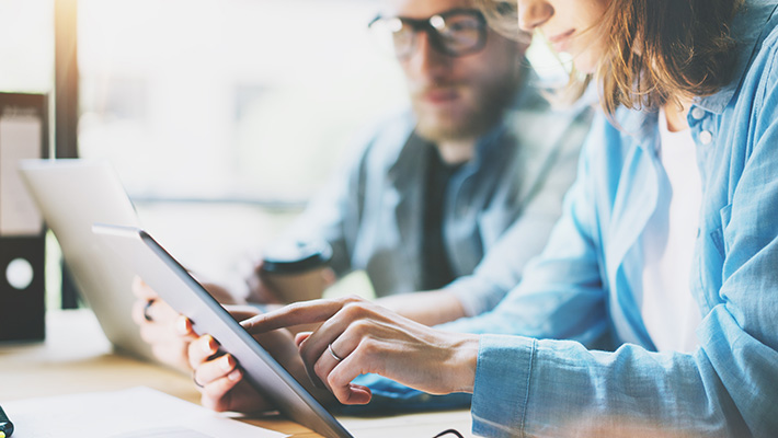 content/es-es/images/repository/isc/2019-images/How to Protect Your Credit Card Online.JPG